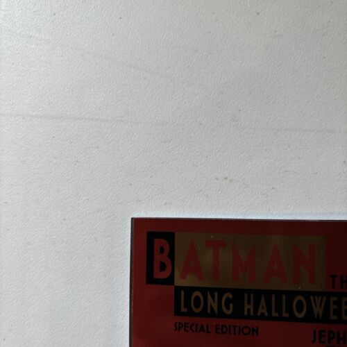 Batman Day 2024 - Batman The Long Halloween #1 Tim Sale Foil Cover B Variant