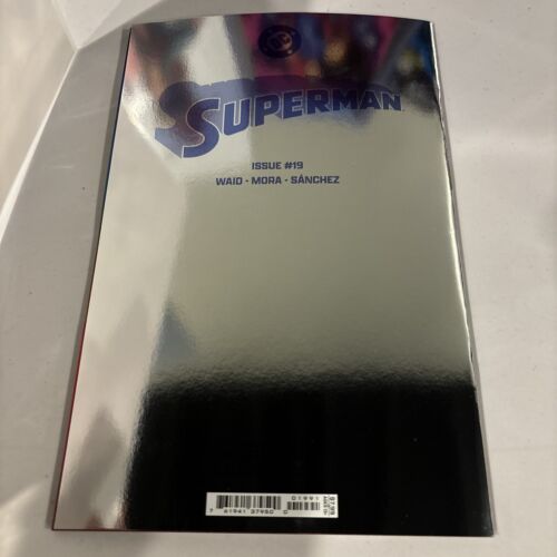 Superman #19 Cover F Daniel Sampere All In Foil Variant (DC)(2024)