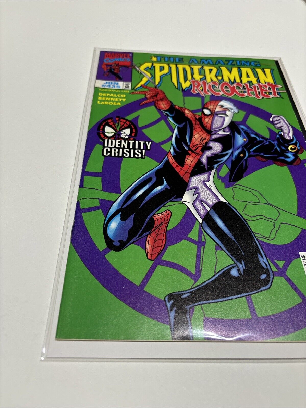 Amazing Spider-Man #435 (Marvel Comics) newsstand identity crisis