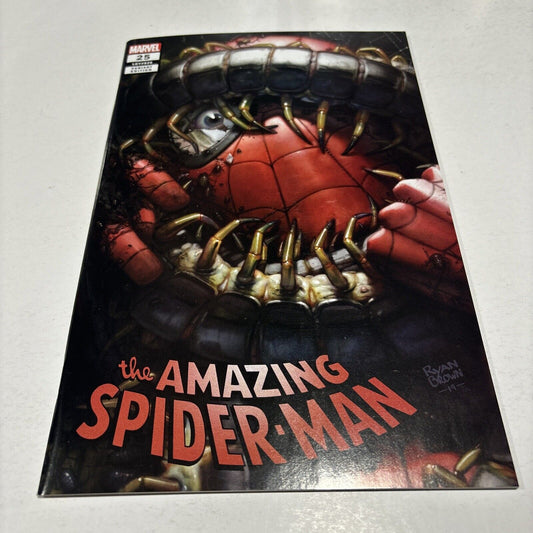 Amazing Spider-Man #25 (826) (Marvel 2019) Ryan Brown Exclusive Variant LTD 3000