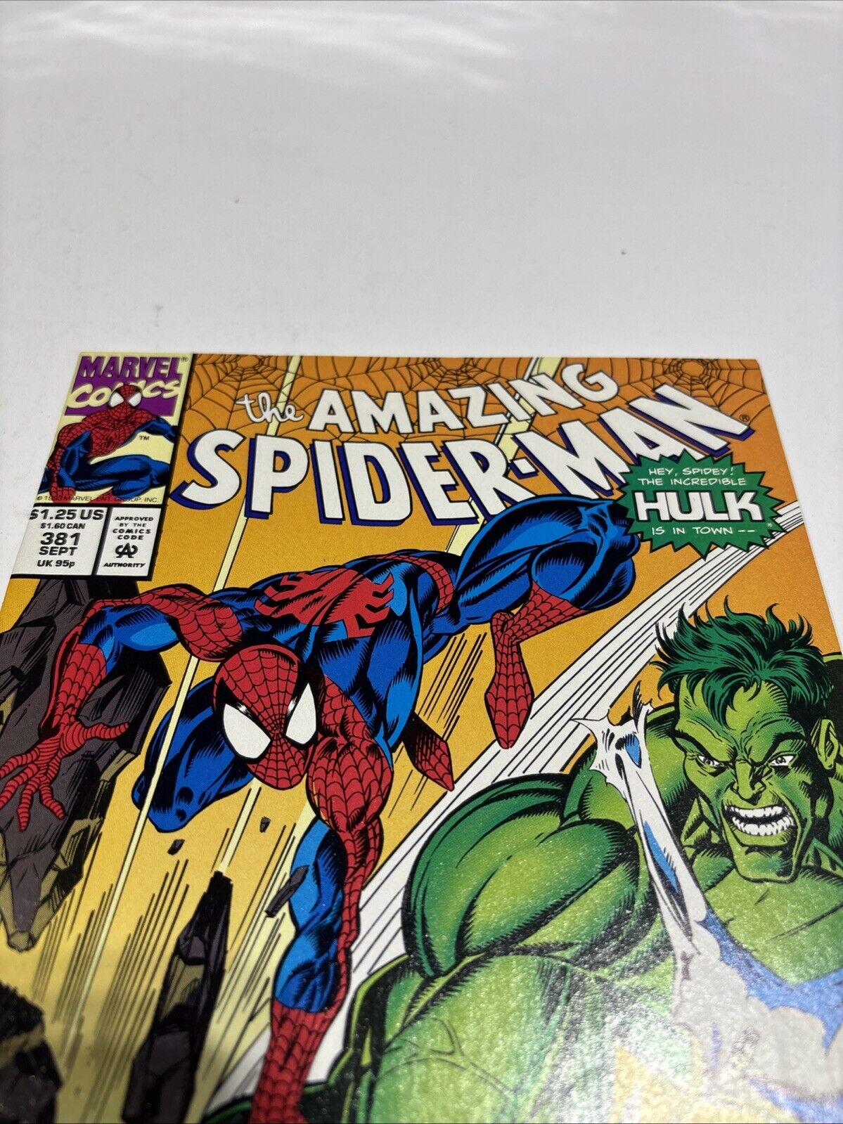 Amazing Spider-Man #381 (Marvel Comics) Hulk is in Town