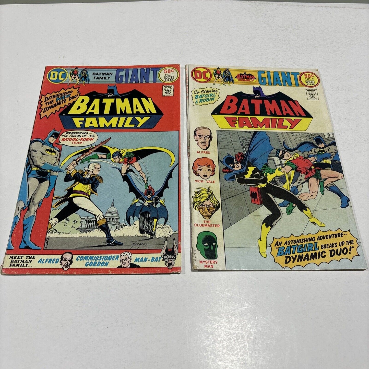 BATMAN FAMILY GIANT #1 #2 *1975* "The Origin Of The Batgirl-Robin Team!"